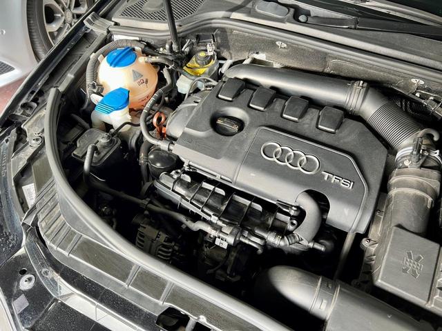 スポーツバック2.0TFSIクワトロ 4WD 2000ccターボ 純正ナビ フルセグTV バックカメラ HIDバイキセノンライト パワーシート 純正17インチAW コーナーセンサー リモコンキー ETC 横滑り防止装置(51枚目)