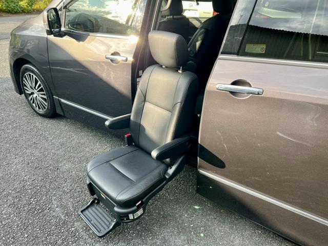 エルグランド 350ハイウェイスタープレミアム サイドリフトアップシート車 福祉車両 レザーシート シートヒーター アラウンドビューモニター 両側電動スライドドア パワーバックドア インテリジェントクルーズコントロール ナビ TV ETC ドラレコ(29枚目)