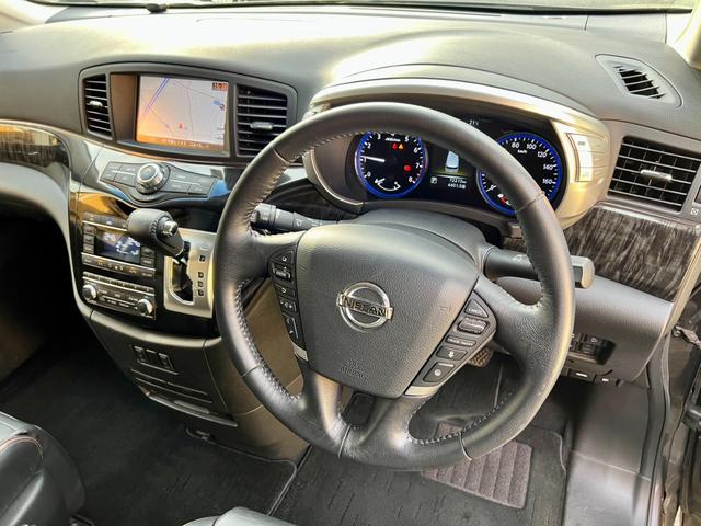 エルグランド 350ハイウェイスタープレミアム サイドリフトアップシート車 福祉車両 レザーシート シートヒーター アラウンドビューモニター 両側電動スライドドア パワーバックドア インテリジェントクルーズコントロール ナビ TV ETC ドラレコ(35枚目)