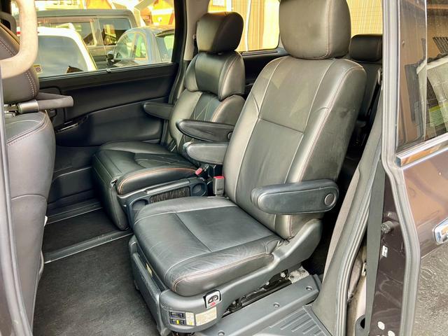 エルグランド 350ハイウェイスタープレミアム サイドリフトアップシート車 福祉車両 レザーシート シートヒーター アラウンドビューモニター 両側電動スライドドア パワーバックドア インテリジェントクルーズコントロール ナビ TV ETC ドラレコ(44枚目)