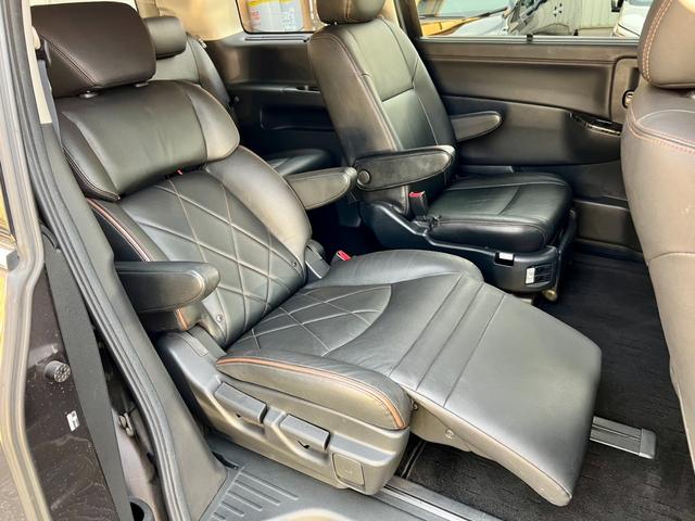 エルグランド 350ハイウェイスタープレミアム サイドリフトアップシート車 福祉車両 レザーシート シートヒーター アラウンドビューモニター 両側電動スライドドア パワーバックドア インテリジェントクルーズコントロール ナビ TV ETC ドラレコ(56枚目)