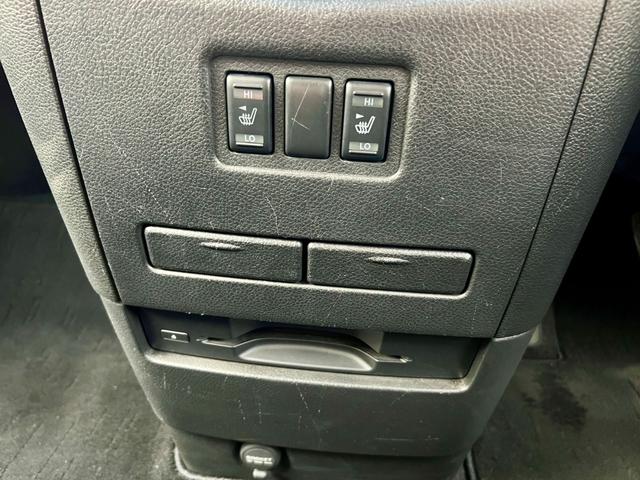 エルグランド 350ハイウェイスタープレミアム サイドリフトアップシート車 福祉車両 レザーシート シートヒーター アラウンドビューモニター 両側電動スライドドア パワーバックドア インテリジェントクルーズコントロール ナビ TV ETC ドラレコ(61枚目)