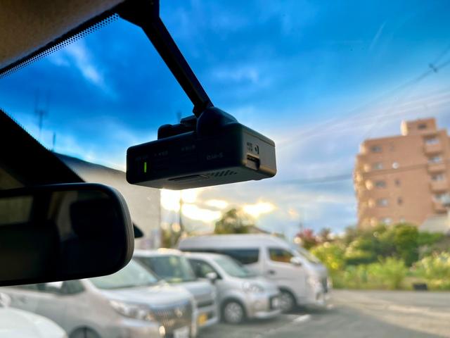 エルグランド 350ハイウェイスタープレミアム サイドリフトアップシート車 福祉車両 レザーシート シートヒーター アラウンドビューモニター 両側電動スライドドア パワーバックドア インテリジェントクルーズコントロール ナビ TV ETC ドラレコ(73枚目)