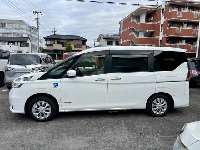 セレナ Ｘ　チェアキャブ　リフタータイプ　８ナンバー福祉車両（10枚目）