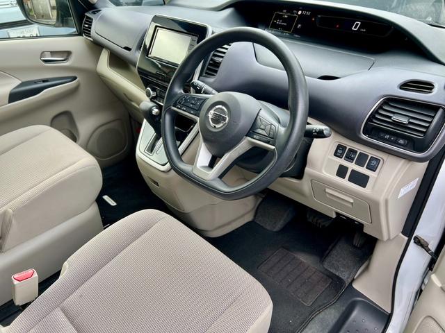 セレナ Ｘ　チェアキャブ　リフタータイプ　８ナンバー福祉車両（23枚目）