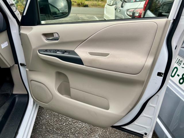 セレナ Ｘ　チェアキャブ　リフタータイプ　８ナンバー福祉車両（24枚目）