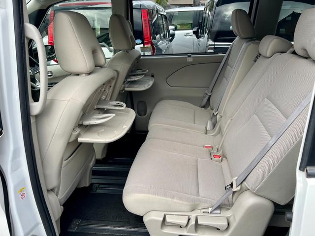 セレナ Ｘ　チェアキャブ　リフタータイプ　８ナンバー福祉車両（29枚目）