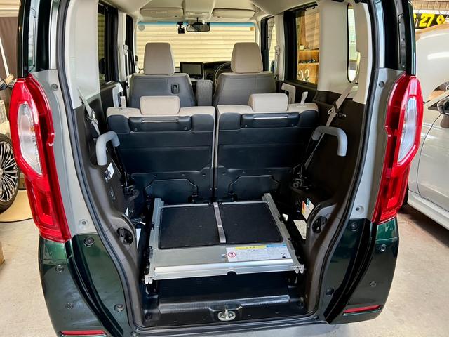 Ｎ－ＢＯＸ Ｌ・スロープ　スローパー　車いす移動車　福祉車両　ホンダセンシング　両側電動スライドドア　スマートキー　ナビ　ＴＶ　バックカメラ　ＥＴＣ　前後ドラレコ　オートマチックブレーキホールド（9枚目）