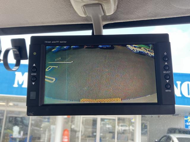 ダイナトラック 　２ｔ低床アルミパネルバン．車両総重量４８６５Ｋｇ準中型免許５ｔ未満限定免許．ＮｏＸＰＭ適合（17枚目）