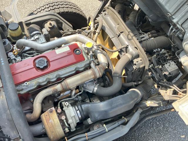 ダイナトラック 　２ｔ低床アルミパネルバン．車両総重量４８６５Ｋｇ準中型免許５ｔ未満限定免許．ＮｏＸＰＭ適合（20枚目）