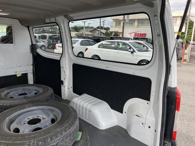 ＮＶ３５０キャラバンバン ロングＤＸ　ナビ．バックカメラ．ＥＴＣ．キーレス．エマージェンシーブレーキ．キノセンヘッドライト．プライバシーガラス．寒冷地仕様．スタンダードルーフ５ドア３人乗りロング．最大積載量７５０Ｋｇ．元公共応急車（29枚目）