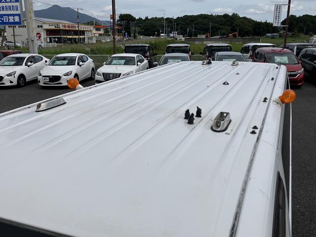 ＮＶ３５０キャラバンバン ロングＤＸ　ナビ．バックカメラ．ＥＴＣ．キーレス．エマージェンシーブレーキ．キノセンヘッドライト．プライバシーガラス．寒冷地仕様．スタンダードルーフ５ドア３人乗りロング．最大積載量７５０Ｋｇ．元公共応急車（31枚目）