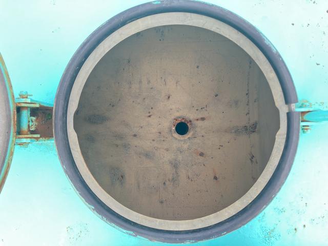 デュトロ 散水車 2000L.前サブエンジン圧力後重力散水車.(35枚目)