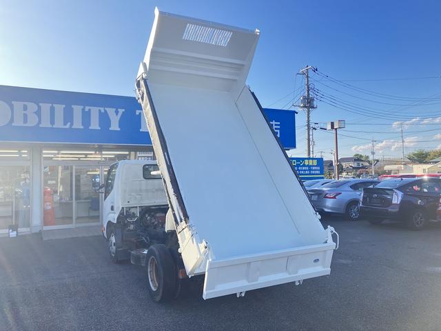 デュトロ 全低床強化ダンプ 10尺フルジャストロー3tダンプ.車両総重量5995Kg準中型免許.NoxPM適合(27枚目)