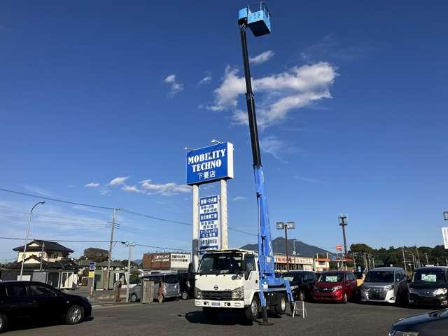 アトラストラック 　アイチ１１．９ｍ鉄バケット高所作業車．Ａｈメ－タ－３９００台．ＥＴＣ．キーレス．ワンオーナー．点検記録簿有り（12枚目）