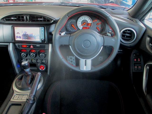 86 GT ナビTV.バックカメラ.ETC.HIDライト.PUSHスタ-ト.レイズ18インチアルミホイール.(3枚目)