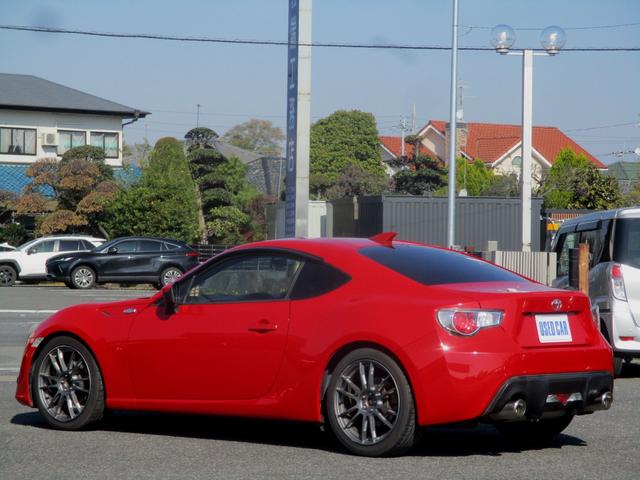 86 GT ナビTV.バックカメラ.ETC.HIDライト.PUSHスタ-ト.レイズ18インチアルミホイール.(13枚目)