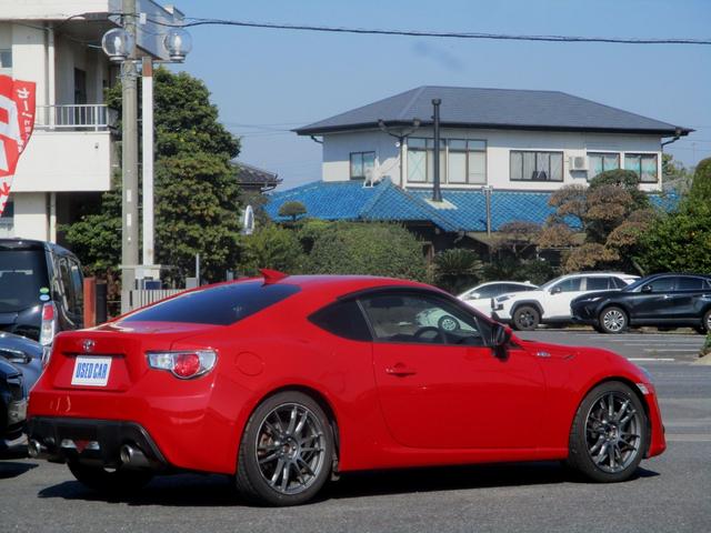 86 GT ナビTV.バックカメラ.ETC.HIDライト.PUSHスタ-ト.レイズ18インチアルミホイール.(17枚目)