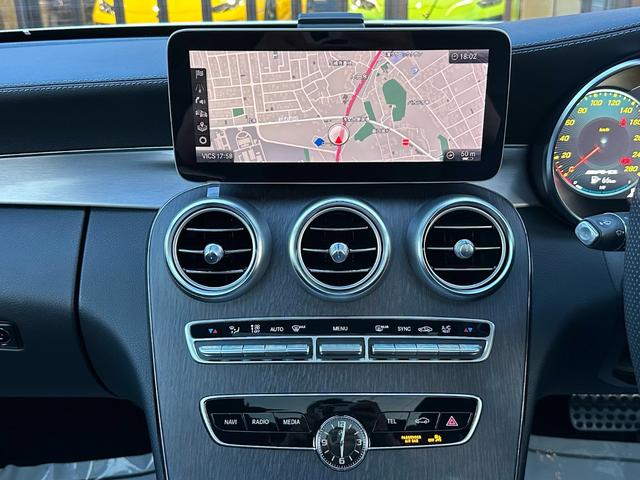 Ｃクラス Ｃ４３　４マチッククーペ　後期型・ワンオーナー・パノラミックサンルーフ・黒革シート・ナビ・地デジ・ＡｐｐｌｅＣａｒＰｌａｙ・Ｂｌｕｅｔｏｏｔｈ・レーダーセーフティパッケージ・ブルメスターサウンド・ヘッドアップディスプレイ・禁煙（4枚目）