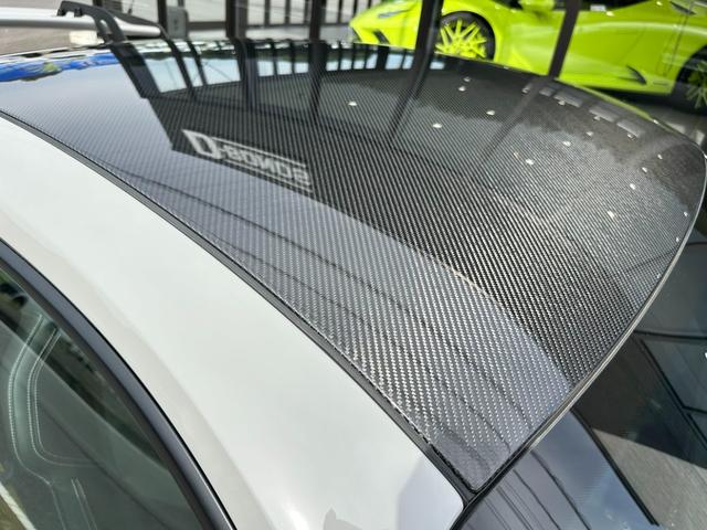 ９１１ ９１１ＧＴ３　カーボンルーフ・ＯＰカラークレヨン・クロノパッケージ・フロントリフトシステム・ライトデザインパッケージ・エクスクルーシブデザインテールライト・シートヒーター・レーシングイエローシートベルト・カープレイ（4枚目）