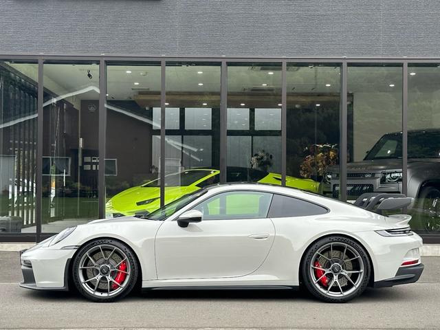 ９１１ ９１１ＧＴ３　カーボンルーフ・ＯＰカラークレヨン・クロノパッケージ・フロントリフトシステム・ライトデザインパッケージ・エクスクルーシブデザインテールライト・シートヒーター・レーシングイエローシートベルト・カープレイ（15枚目）