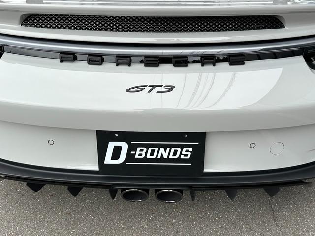 ９１１ ９１１ＧＴ３　カーボンルーフ・ＯＰカラークレヨン・クロノパッケージ・フロントリフトシステム・ライトデザインパッケージ・エクスクルーシブデザインテールライト・シートヒーター・レーシングイエローシートベルト・カープレイ（54枚目）