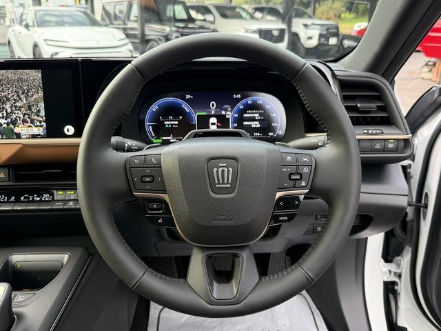 クラウンクロスオーバー ＲＳアドバンスド　モデリスタエアロ・サンルーフ・パノラミックビューモニタ・自動駐車・前後ドラレコ・ドライバーサポートパッケージ２・デジタルインナーミラー・ボディコーティング施工済み・新車保証令和１０年３月まで有り・禁煙（45枚目）