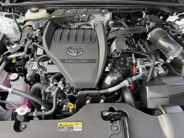 クラウンクロスオーバー ＲＳアドバンスド　モデリスタエアロ・サンルーフ・パノラミックビューモニタ・自動駐車・前後ドラレコ・ドライバーサポートパッケージ２・デジタルインナーミラー・ボディコーティング施工済み・新車保証令和１０年３月まで有り・禁煙（79枚目）