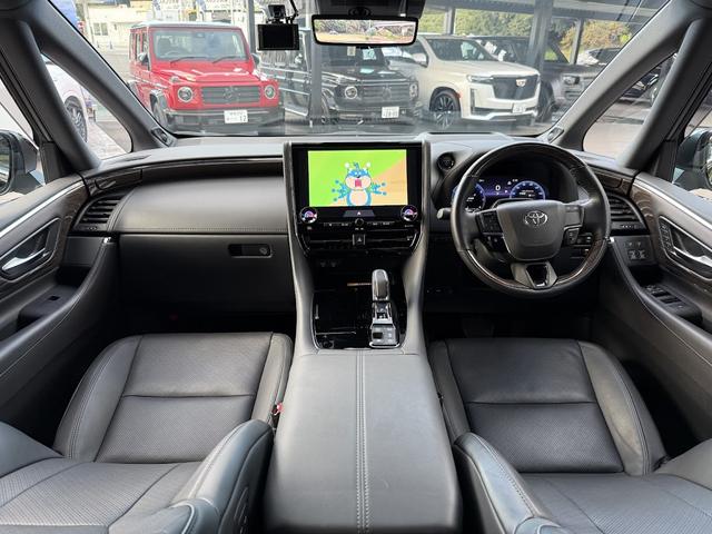 ヴェルファイアハイブリッド エグゼクティブラウンジ 4WD・モデリスタエアロ・ユニバーサルステップ・14インチ後席フリップダウンモニター・HDMI入力端子・JBLプレミアムサウンド・寒冷地仕様・新車保証令和11年1月まで有り・禁煙車(19枚目)