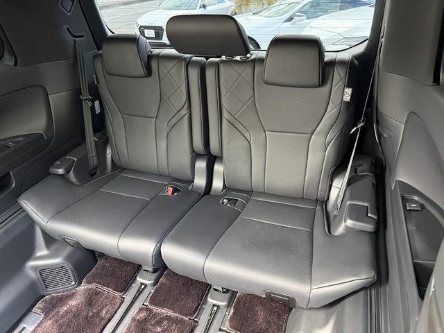 ヴェルファイアハイブリッド エグゼクティブラウンジ 4WD・モデリスタエアロ・ユニバーサルステップ・14インチ後席フリップダウンモニター・HDMI入力端子・JBLプレミアムサウンド・寒冷地仕様・新車保証令和11年1月まで有り・禁煙車(39枚目)