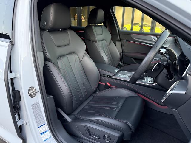 Ａ６アバント ブラックスタイルプラス　限定７０台・専用アルミホイール・Ｓ　ｌｉｎｅ　パッケージ・ブラックＡｕｄｉ　ｒｉｎｇｓ　＆ブラックスタイリングパッケージ・マルチカラーアンビエントライト・レッドコントラストステッチ・禁煙車（19枚目）