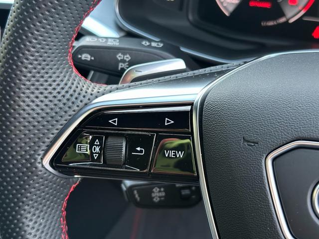 Ａ６アバント ブラックスタイルプラス　限定７０台・専用アルミホイール・Ｓ　ｌｉｎｅ　パッケージ・ブラックＡｕｄｉ　ｒｉｎｇｓ　＆ブラックスタイリングパッケージ・マルチカラーアンビエントライト・レッドコントラストステッチ・禁煙車（45枚目）