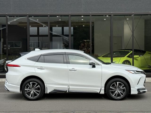 ハリアーハイブリッド G モデリスタエアロ・パノラミックビューモニター・モデリスタシグネチャーイルミ・TVキャンセラー・車検令和10年7月まで有り・新車保証令和12年7月まで有り・ワンオーナー・禁煙車(19枚目)