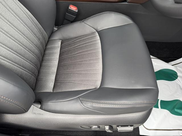 ハリアーハイブリッド G モデリスタエアロ・パノラミックビューモニター・モデリスタシグネチャーイルミ・TVキャンセラー・車検令和10年7月まで有り・新車保証令和12年7月まで有り・ワンオーナー・禁煙車(69枚目)