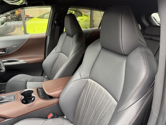 ハリアーハイブリッド G モデリスタエアロ・パノラミックビューモニター・モデリスタシグネチャーイルミ・TVキャンセラー・車検令和10年7月まで有り・新車保証令和12年7月まで有り・ワンオーナー・禁煙車(73枚目)