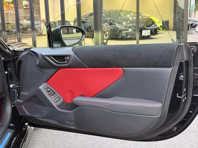 ＧＲ８６ ＲＺ　６ＭＴ・ＧＲエアロ・空力パッケージ・スリーキャッツマフラー・純正ＧＲマフラー有り・ＴＥＩＮダウンサス・純正コイルスプリング有り・ワイドトレッドスペーサー・バックカメラ・９インチナビＴＶ・禁煙車（64枚目）