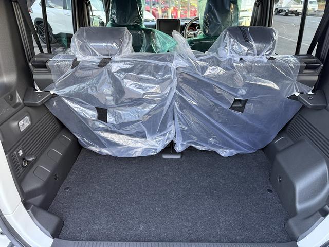 ジムニーノマド ＦＣ　登録済み未使用車・オプション純正ドアバイザー・純正フロアマット・新車保証令和１２年１０月まで有り・禁煙車（20枚目）