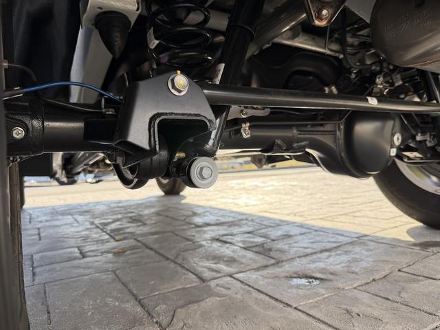 ジムニーノマド ＦＣ　登録済み未使用車・オプション純正ドアバイザー・純正フロアマット・新車保証令和１２年１０月まで有り・禁煙車（29枚目）