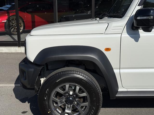 ジムニーノマド ＦＣ　登録済み未使用車・オプション純正ドアバイザー・純正フロアマット・新車保証令和１２年１０月まで有り・禁煙車（50枚目）