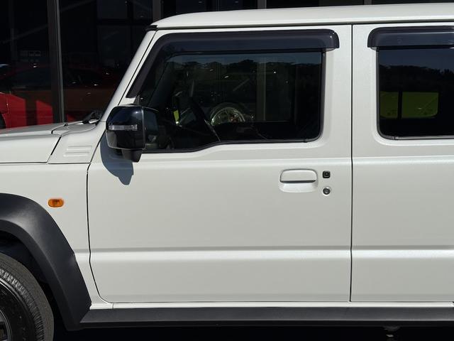 ジムニーノマド ＦＣ　登録済み未使用車・オプション純正ドアバイザー・純正フロアマット・新車保証令和１２年１０月まで有り・禁煙車（51枚目）