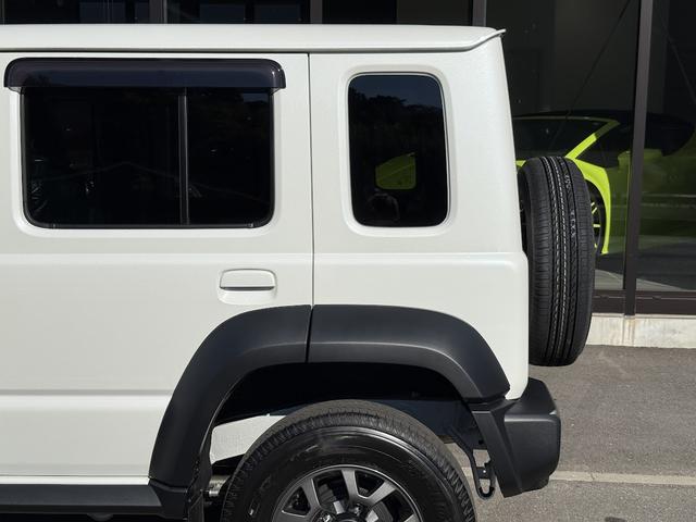 ジムニーノマド ＦＣ　登録済み未使用車・オプション純正ドアバイザー・純正フロアマット・新車保証令和１２年１０月まで有り・禁煙車（53枚目）