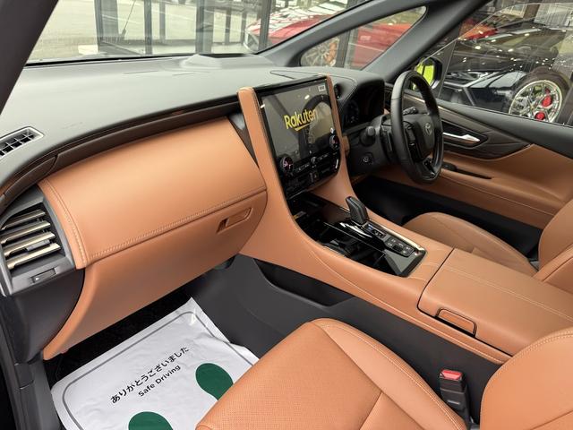 ヴェルファイアハイブリッド Ｚ　プレミア　モデリスタエアロ・１３．２インチ後席フリップダウンモニター・ＡＵＴＨＯＲセキュリティ施工済み・前後ドライブレコーダー・デジタルインナーミラー・新車保証令和１１年３月まで有り・禁煙車（30枚目）