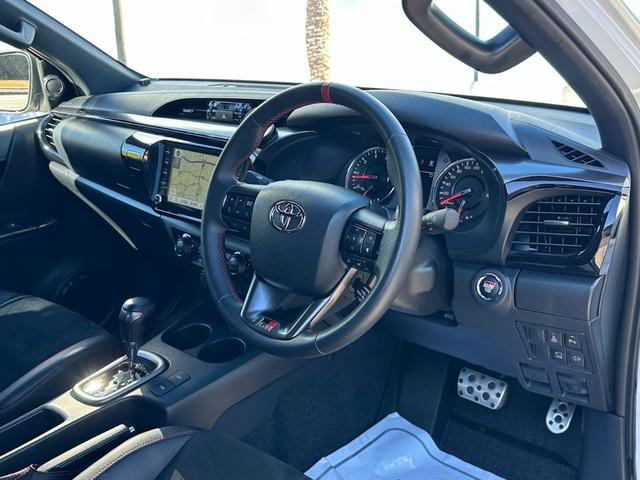 ��֓��y�Y�k�C���^�[����ԂłT���I��錧�y�Y�s�ؓc�]�ɃV���[���[�����\���Ă���܂��B���C�y�ɂ����X�������B