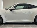 ９１１ＧＴ３　カーボンルーフ・ＯＰカラークレヨン・クロノパッケージ・フロントリフトシステム・ライトデザインパッケージ・エクスクルーシブデザインテールライト・シートヒーター・レーシングイエローシートベルト・カープレイ（40枚目）