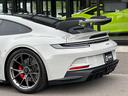 ９１１ＧＴ３　カーボンルーフ・ＯＰカラークレヨン・クロノパッケージ・フロントリフトシステム・ライトデザインパッケージ・エクスクルーシブデザインテールライト・シートヒーター・レーシングイエローシートベルト・カープレイ（44枚目）