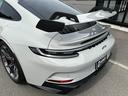 ９１１ＧＴ３　カーボンルーフ・ＯＰカラークレヨン・クロノパッケージ・フロントリフトシステム・ライトデザインパッケージ・エクスクルーシブデザインテールライト・シートヒーター・レーシングイエローシートベルト・カープレイ（52枚目）
