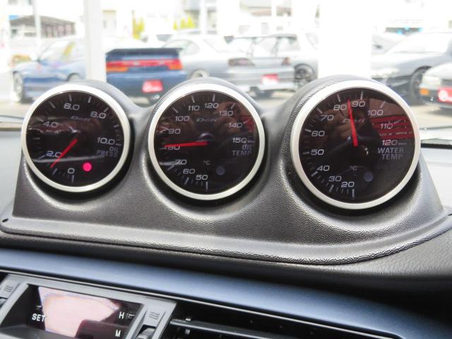 ランサー(三菱)GSRエボリューションVIII 6MT車 社外 ランサー(三菱)GSRエボリューションVIII 6MT車 社外