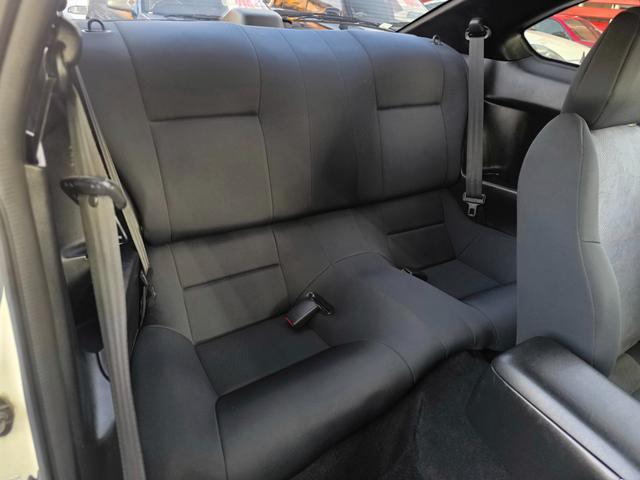 リアシートはダメージも少なくとてもキレイです☆