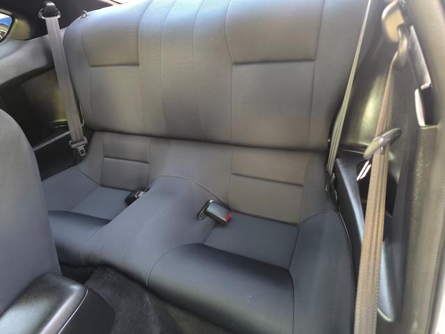 特に気になるキズ、破れなどもありません！フロントに比べて使用頻度も少なくキレイですよ☆