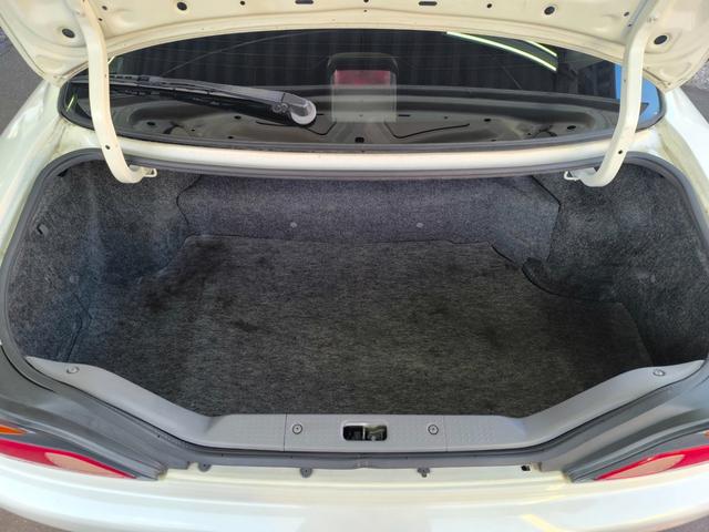 荷室の広さも十分にあります☆